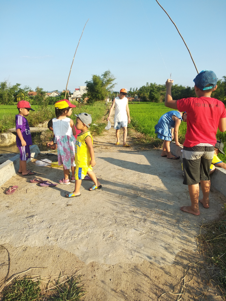 Chuyến đi đầu tiên của tài mới cùng xế mới Chuyến đi đầu tiên của tài mới cùng xế mới