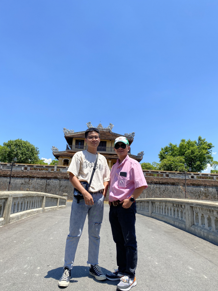 Hành trình dài 2200km cùng team Previa và buổi chiều hoàng hôn trên Phá Tam Giang - nơi xứ Huế