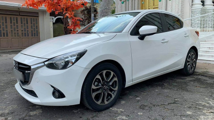 Mazda 2 2015.jpg