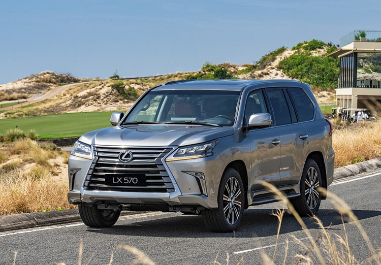 Hàng hiếm Toyota Land Cruiser máy dầu đời 2018 bán lại giá cao “giật mình” Hàng hiếm Toyota Land Cruiser máy dầu đời 2018 bán lại giá cao “giật mình”