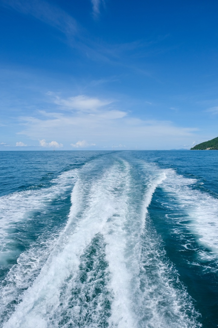 Từ Hè sớm 2020: “Gió như Phan - Nắng như Rang” đến Hè chính 2020: "Maldives của Việt Nam" Từ Hè sớm 2020: “Gió như Phan - Nắng như Rang” đến Hè chính 2020: "Maldives của Việt Nam"