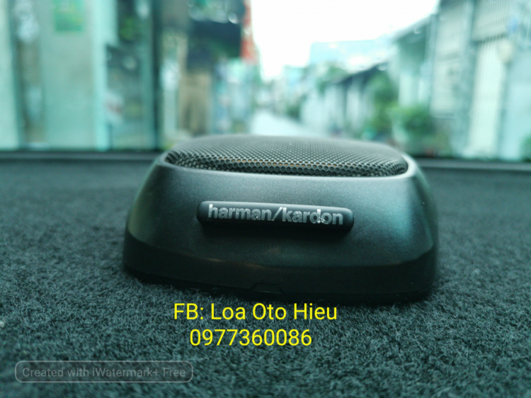 Nâng cấp âm thanh Harman Kadon cho Mitsubishi Outlander.