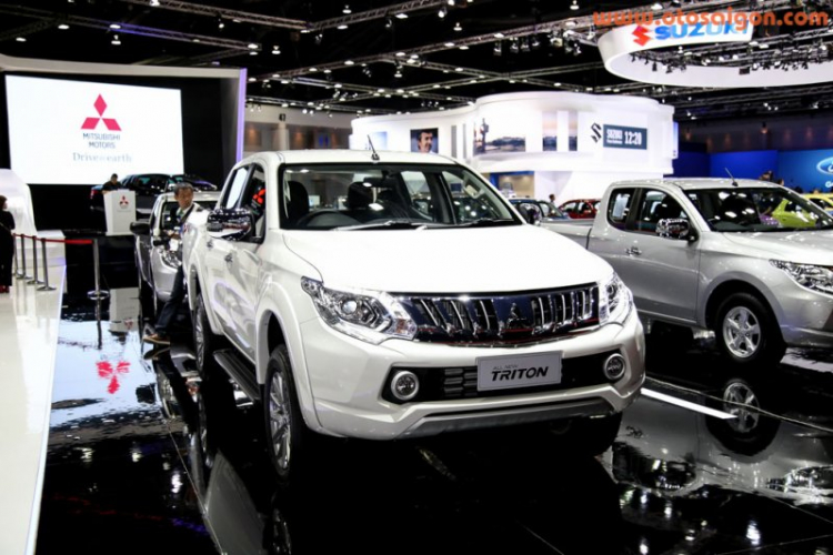 Cận cảnh Mitsubishi Triton hoàn toàn mới tại Thái Lan