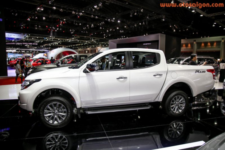 Cận cảnh Mitsubishi Triton hoàn toàn mới tại Thái Lan