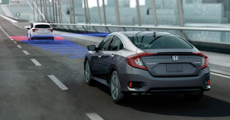 So sánh các gói an toàn chủ động trên xe Toyota, Honda, Mazda, Subaru tại Việt Nam So sánh các gói an toàn chủ động trên xe Toyota, Honda, Mazda, Subaru tại Việt Nam