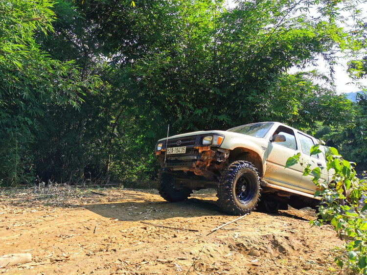 [Offroad Ký Sự] Mã Đà-Tà Lài-Thác Dakala bằng Nissan Navara VL