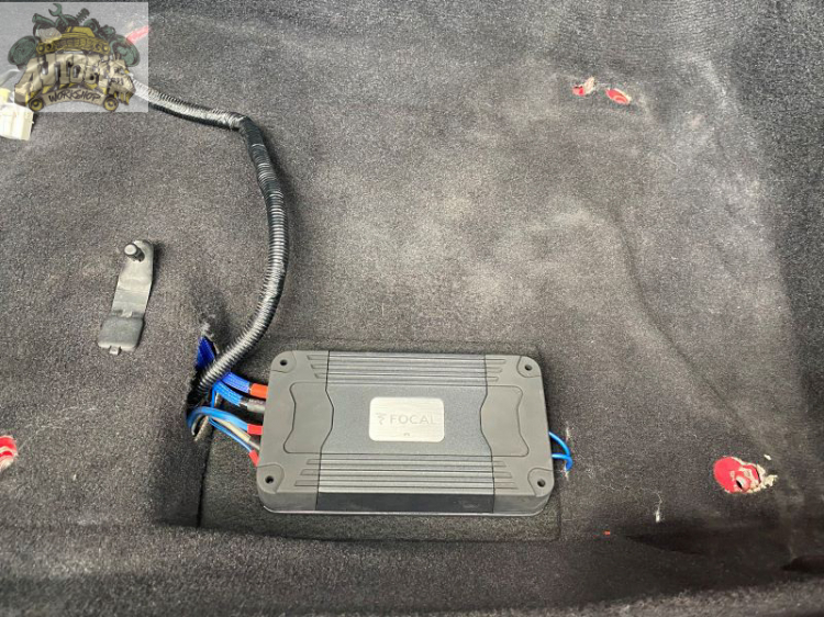 Hệ thống âm thanh Focal - Made In France lên xe Nissan 350Z