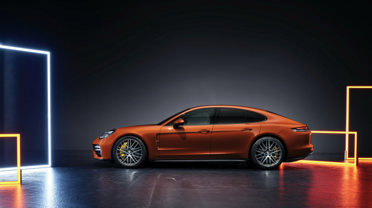 Porsche Panamera 2021 ra mắt: Mạnh hơn, nhiều cảm xúc hơn