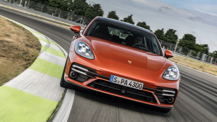 Porsche Panamera 2021 ra mắt: Mạnh hơn, nhiều cảm xúc hơn