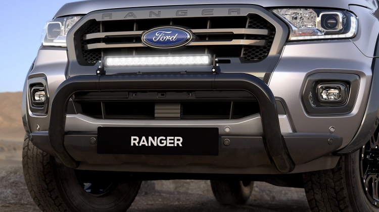 Ford Ranger 2021 tại Úc có thêm bản Wildtrak X mới: Độ sẵn đèn LED bar và ống thở