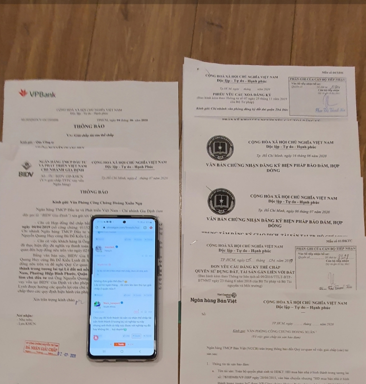Hỏi lại: Mua nhà sổ đang nằm ở Bank Hỏi lại: Mua nhà sổ đang nằm ở Bank