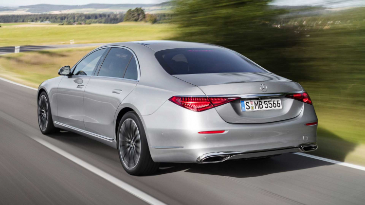 Mercedes-Benz S-Class 2021 chính thức trình làng: hiện đại, mạnh mẽ nhưng thiết kế vẫn gây tranh cãi Mercedes-Benz S-Class 2021 chính thức trình làng: hiện đại, mạnh mẽ nhưng thiết kế vẫn gây tranh cãi