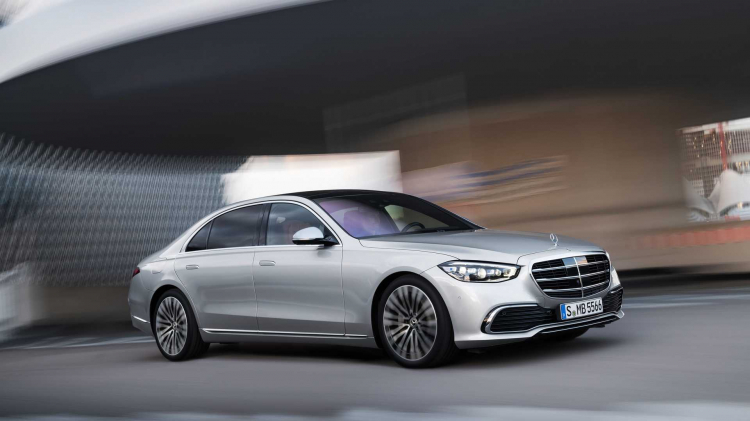 Mercedes-Benz S-Class 2021 chính thức trình làng: hiện đại, mạnh mẽ nhưng thiết kế vẫn gây tranh cãi Mercedes-Benz S-Class 2021 chính thức trình làng: hiện đại, mạnh mẽ nhưng thiết kế vẫn gây tranh cãi