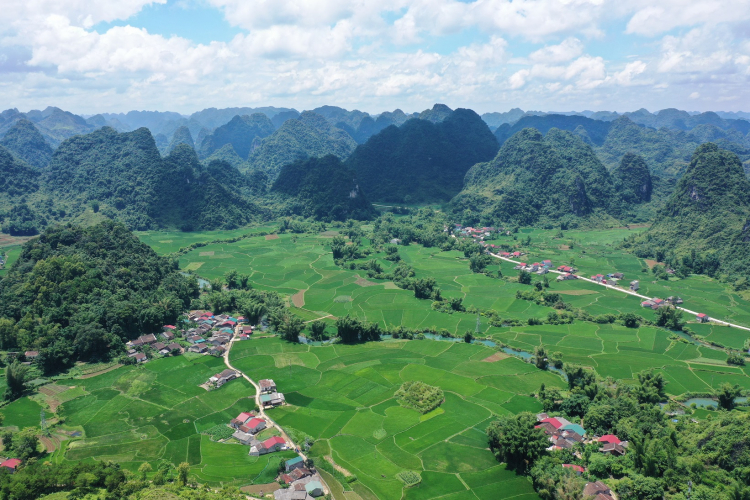 Lang thang Việt Nam, hành trình >17000km, 100+ ngày!