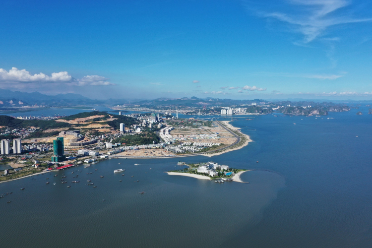 Lang thang Việt Nam, hành trình >17000km, 100+ ngày! Lang thang Việt Nam, hành trình >17000km, 100+ ngày!