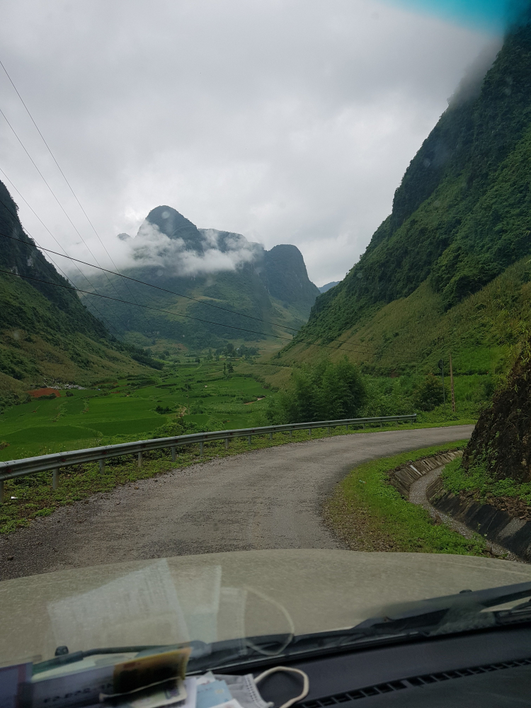 Kỳ nghỉ hè ngắn ngủi năm 2020 với chiến binh "già gân" Land Cruiser: 13 ngày - 5.500km !