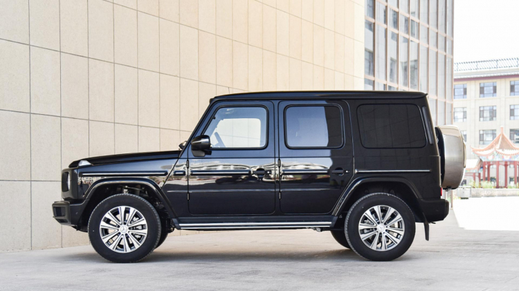 Mercedes G-Class ra mắt bản giá rẻ G350 tại Trung Quốc, gây bất ngờ với động cơ 2.0L