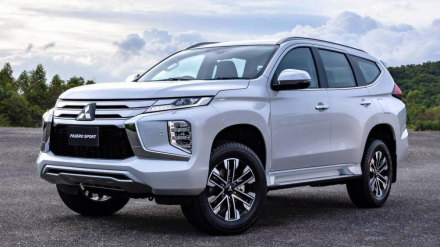 pajero sport.jpg
