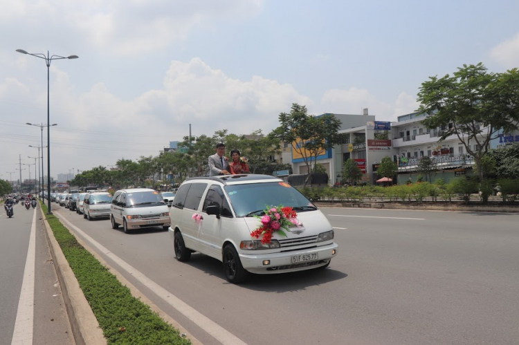 Cuộc Du Hành Sài Gòn - Đà Nẵng: 24h bay đến - 18h bay về bằng Toyota Previa