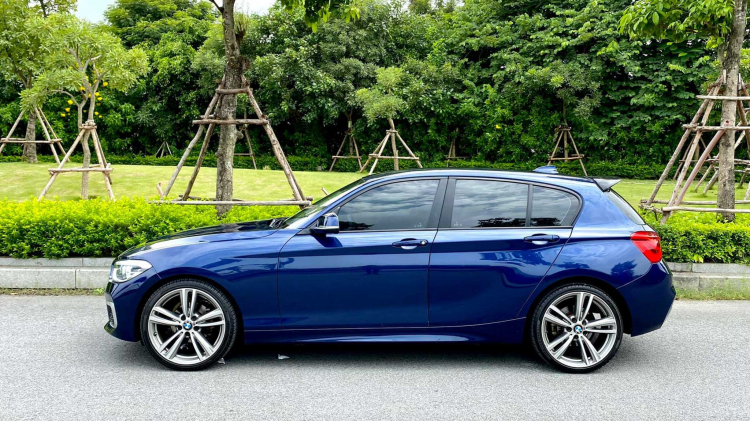 BMW 118i đời 2015 bán lại ngang giá Mazda3: Hatchback Đức lái hay cho người trẻ