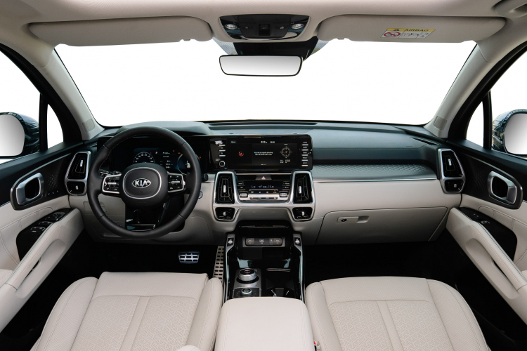 Kia Sorento 2021 chính thức ra mắt tại Việt Nam: tràn ngập trang bị, giá cao nhất 1,35 tỷ đồng Kia Sorento 2021 chính thức ra mắt tại Việt Nam: tràn ngập trang bị, giá cao nhất 1,35 tỷ đồng