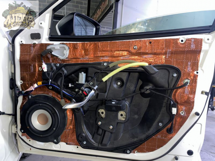 Nâng cấp âm thanh cho Mazda 3 với Audible Physics