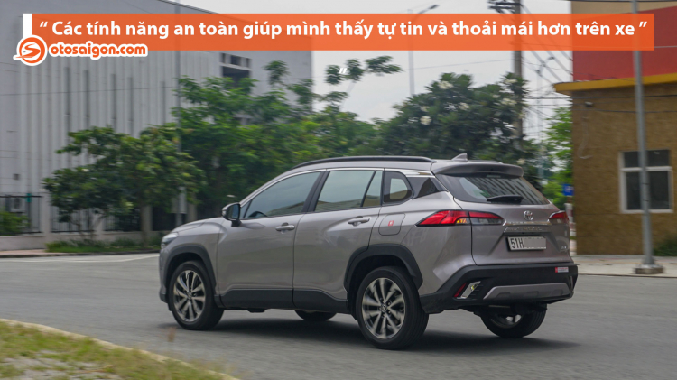 [Đánh giá xe] Người dùng đánh giá Toyota Corolla Cross 1.8V vừa mua: “Ấn tượng với trang bị trên xe”