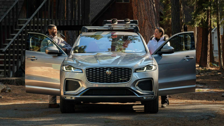 Jaguar F-Pace 2021 trình làng: lột xác ngoạn mục về thiết kế và công nghệ Jaguar F-Pace 2021 trình làng: lột xác ngoạn mục về thiết kế và công nghệ