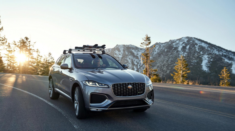 Jaguar F-Pace 2021 trình làng: lột xác ngoạn mục về thiết kế và công nghệ Jaguar F-Pace 2021 trình làng: lột xác ngoạn mục về thiết kế và công nghệ