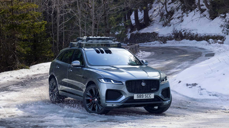 Jaguar F-Pace 2021 trình làng: lột xác ngoạn mục về thiết kế và công nghệ Jaguar F-Pace 2021 trình làng: lột xác ngoạn mục về thiết kế và công nghệ
