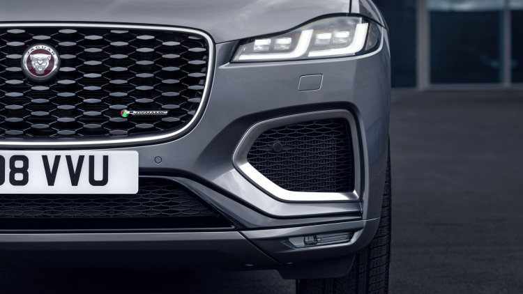 Jaguar F-Pace 2021 trình làng: lột xác ngoạn mục về thiết kế và công nghệ Jaguar F-Pace 2021 trình làng: lột xác ngoạn mục về thiết kế và công nghệ