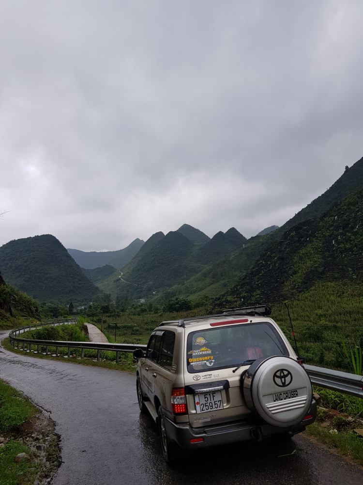 Kỳ nghỉ hè ngắn ngủi năm 2020 với chiến binh "già gân" Land Cruiser: 13 ngày - 5.500km !