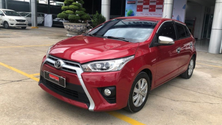 yaris.jpg