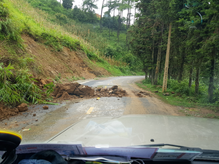 Kỳ nghỉ hè ngắn ngủi năm 2020 với chiến binh "già gân" Land Cruiser: 13 ngày - 5.500km !