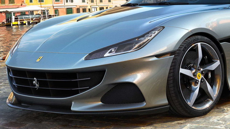 Ferrari ra mắt mẫu GT mui trần Portofino M: thêm công nghệ, tăng sức mạnh