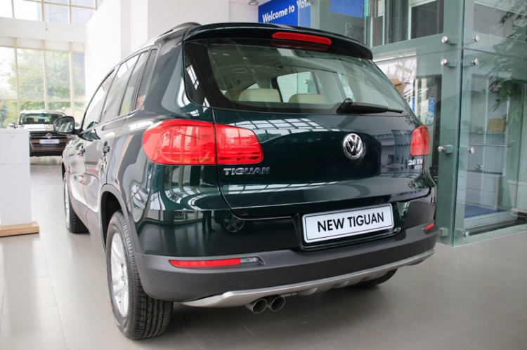 Em cần mua ốp lườn trước và sau VW Tiguan 2011