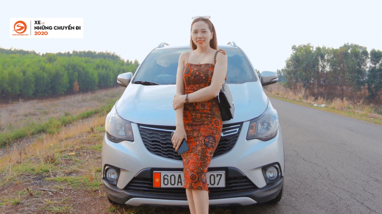 Chuyến Xuyên Việt 4500km của mẹ sề tuổi 30 cùng con trai trên xe FADIL bạc