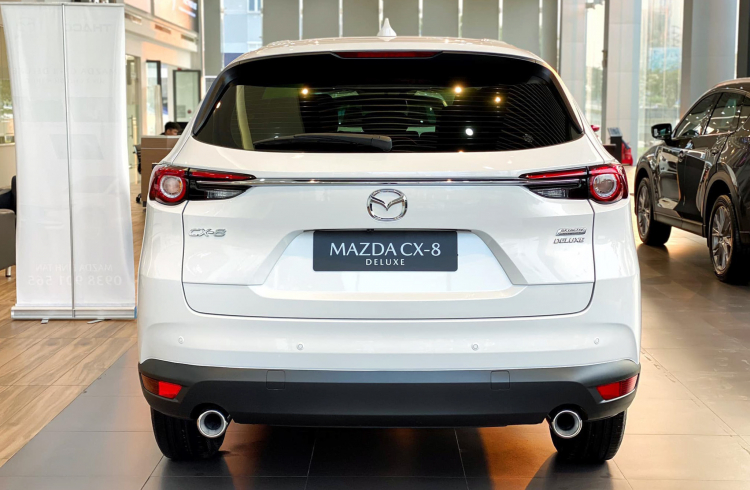 Mazda CX-8 Deluxe nâng cấp trang bị, giá vẫn 999 triệu để hút khách hơn