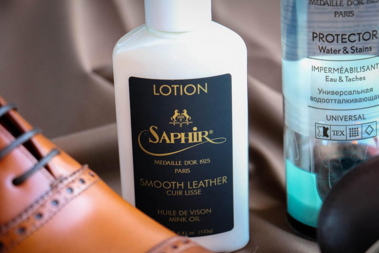 Saphir Store: Chăm sóc đồ da hàng hiệu Saphir Store: Chăm sóc đồ da hàng hiệu