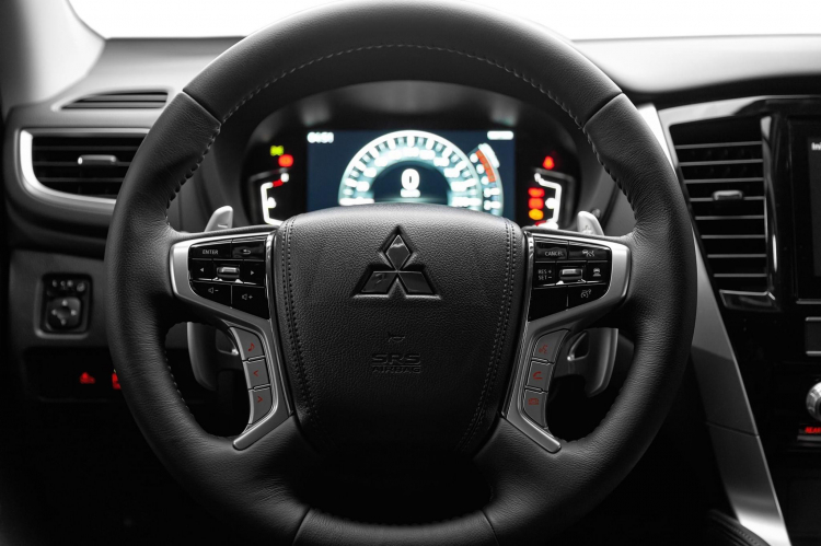 Mitsubishi Pajero Sport 2020 chốt lịch ra mắt tại Việt Nam: trang bị gần đầy đủ như bên Thái Lan Mitsubishi Pajero Sport 2020 chốt lịch ra mắt tại Việt Nam: trang bị gần đầy đủ như bên Thái Lan