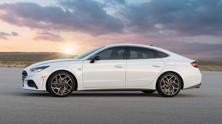 Hyundai Sonata N Line lộ diện ngoại hình thể thao, có thể mạnh đến 290 mã lực Hyundai Sonata N Line lộ diện ngoại hình thể thao, có thể mạnh đến 290 mã lực