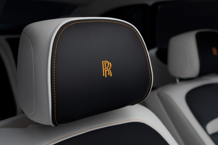 Rolls-Royce Ghost 2021 ra mắt thêm bản Extended, dài gần 6 m