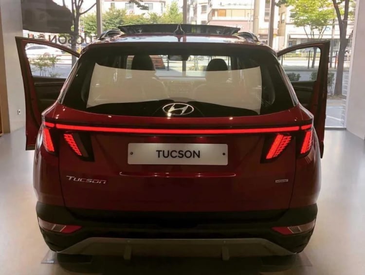 Hyundai Tucson 2021 lộ ảnh thực tế, đẹp hơn cả mong đợi