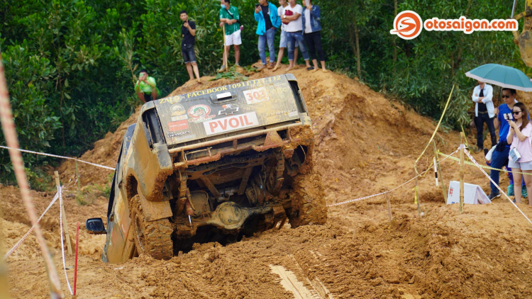 Tường thuật Giải Đua xe Ô tô Địa hình Việt Nam VOC 2020: mưa, bùn lầy làm tăng sự kịch tính