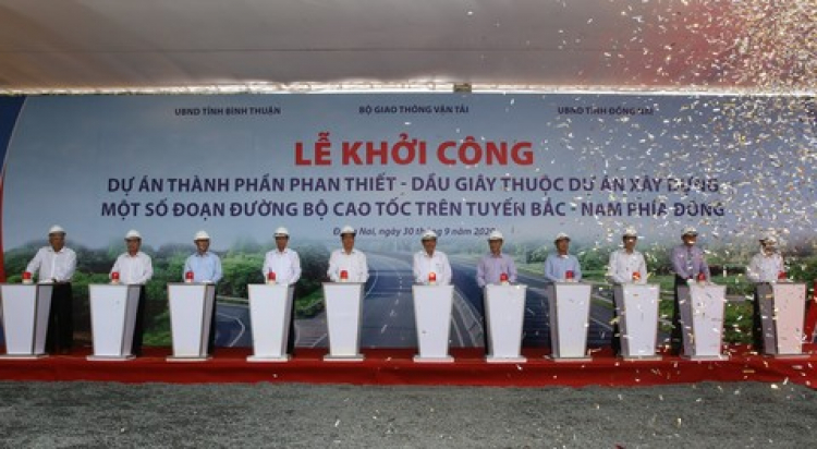 Mềnh mới đi Bình Thuận, chỉ kịp làm 2 miếng. Mềnh mới đi Bình Thuận, chỉ kịp làm 2 miếng.