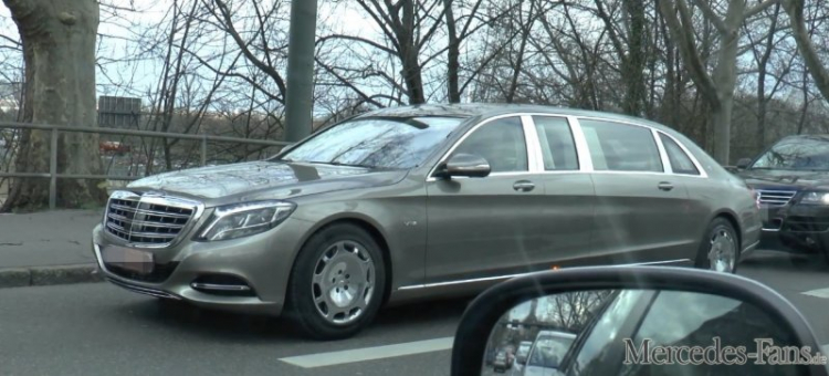 Video: Mercedes-Benz S600 Pullman "long nhong" ngoài phố