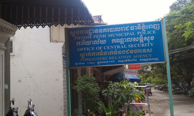 Chia sẻ những kinh nghiệm và rắc rối gặp phải trên đường du lịch nước ngoài ! Chia sẻ những kinh nghiệm và rắc rối gặp phải trên đường du lịch nước ngoài !