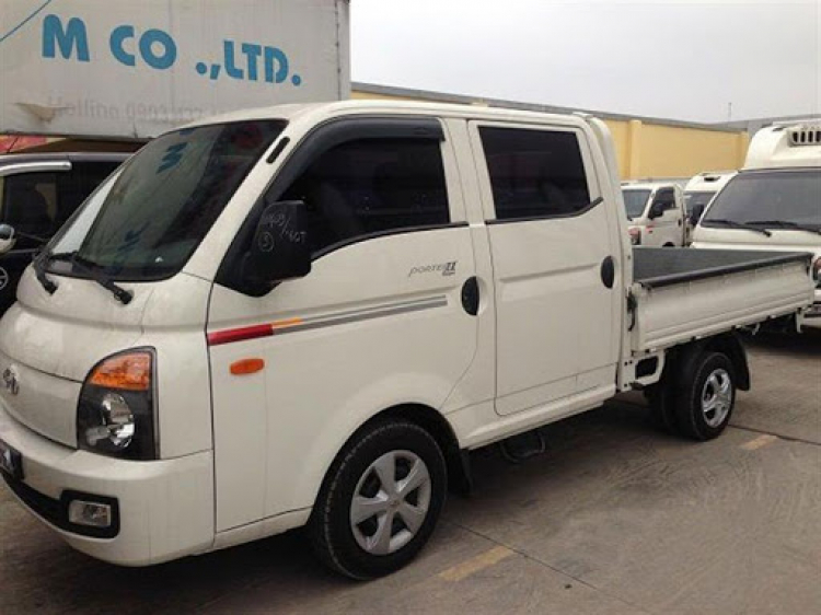 Cận cảnh Ford F-450 Super Duty Limited tại Việt Nam: kích thước “ngoại cỡ", dài gần 7m Cận cảnh Ford F-450 Super Duty Limited tại Việt Nam: kích thước “ngoại cỡ", dài gần 7m