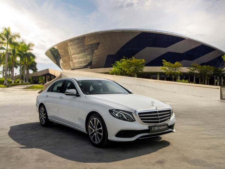Chương trình “Thu ngay xe cũ. Đổi liền xe mới”  của Mercedes-Benz Vietnam Star