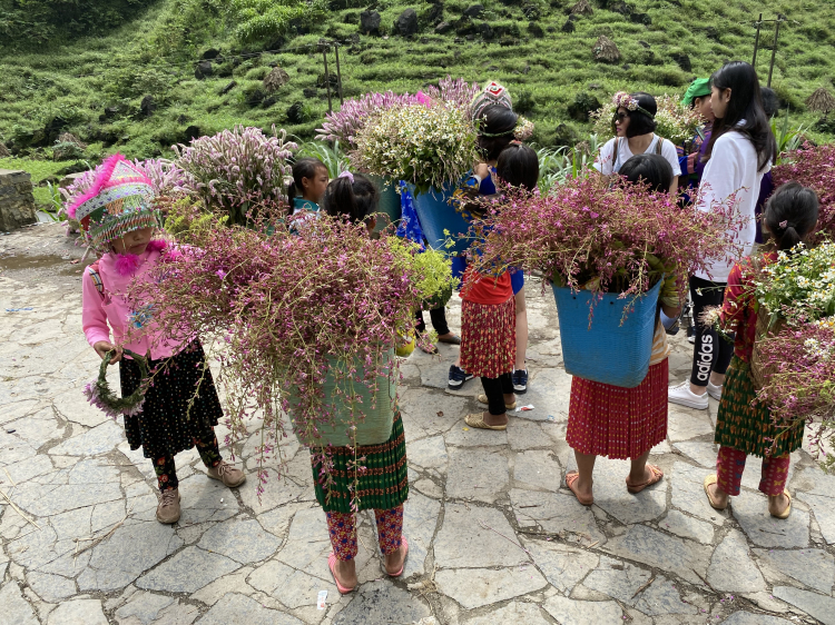 Trải nghiệm Tây Bắc mùa lúa chín 4 ngày Trải nghiệm Tây Bắc mùa lúa chín 4 ngày
